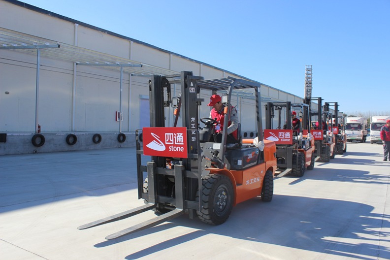 免費提供地面、墻面、電梯保護